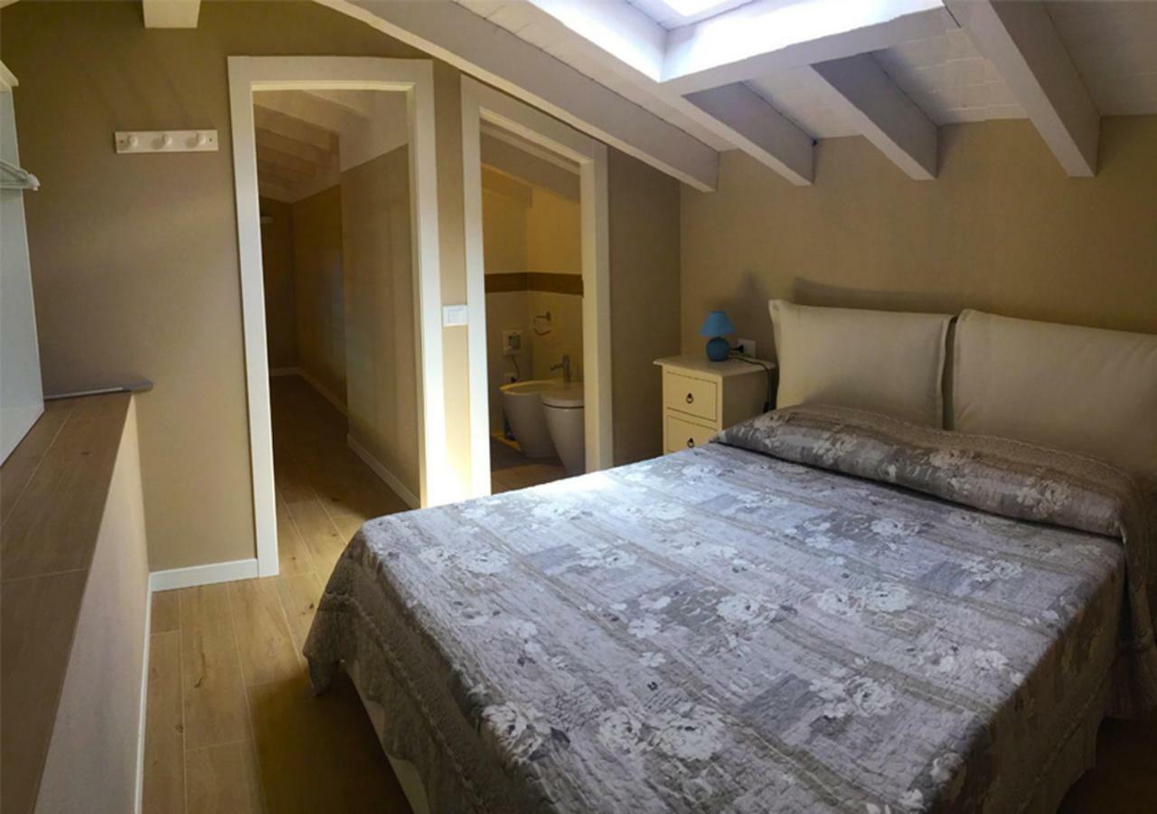 Residence Elegance Ville Ed Appartamenti A Porto Pino Buitenkant foto